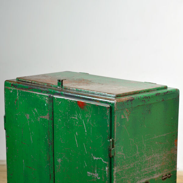 Armoire industrielle en fer, années 1970