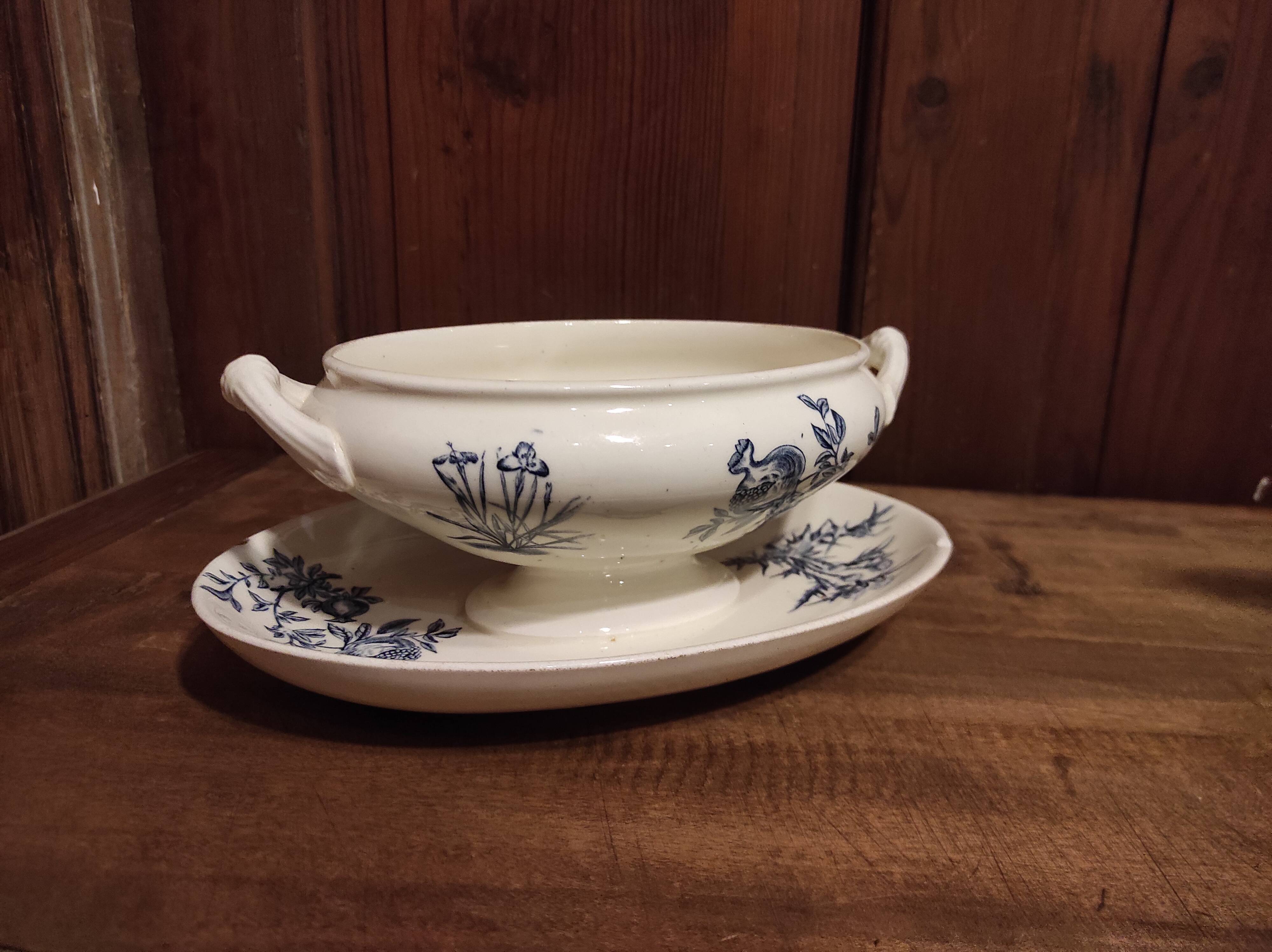 French vintage sauce boat, R. Lafitte, Terre de Fer, Salins
