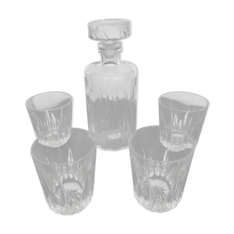 Carafe and 4 whiskey glasses