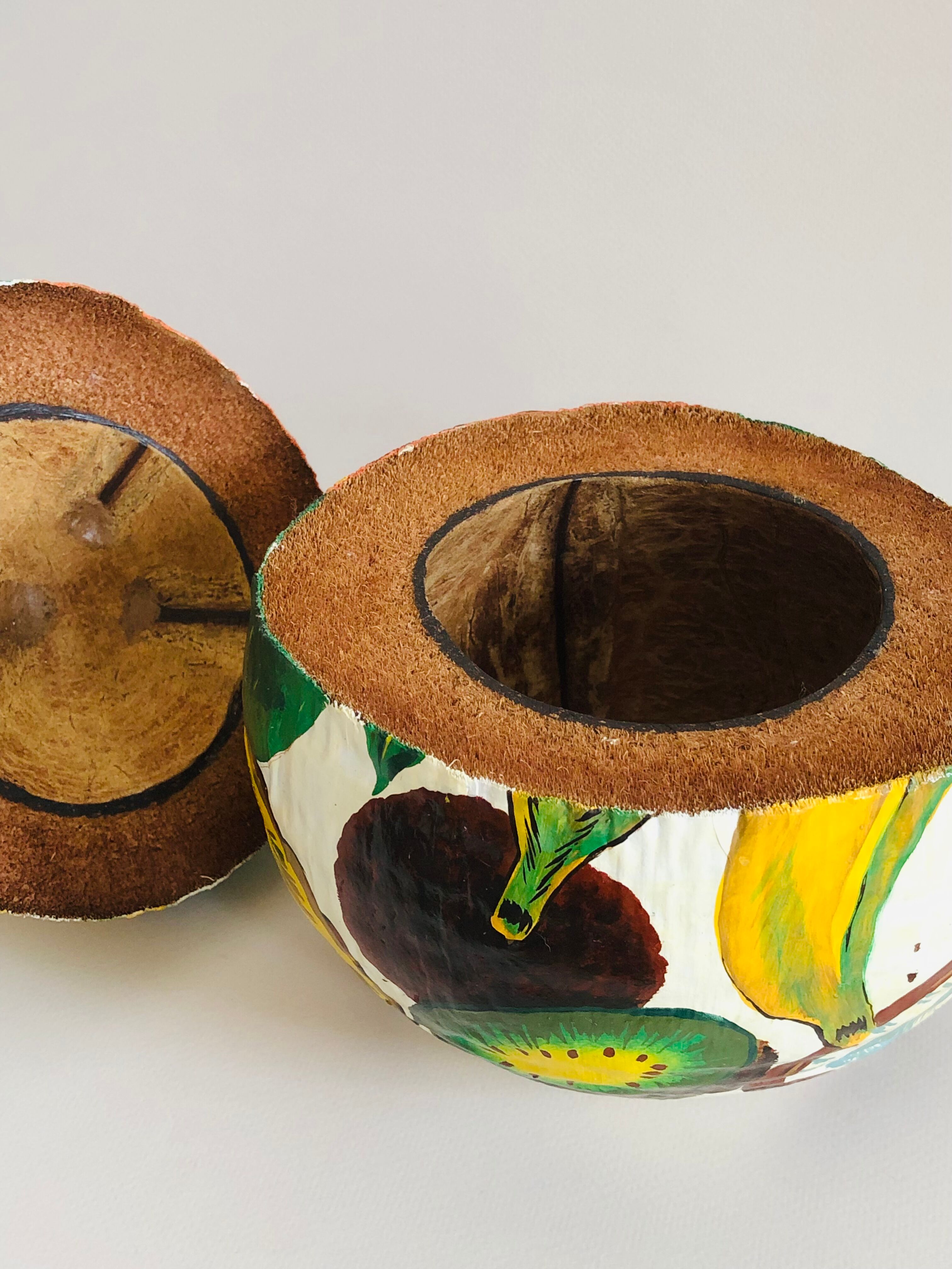 Vintage coconut ice bucket