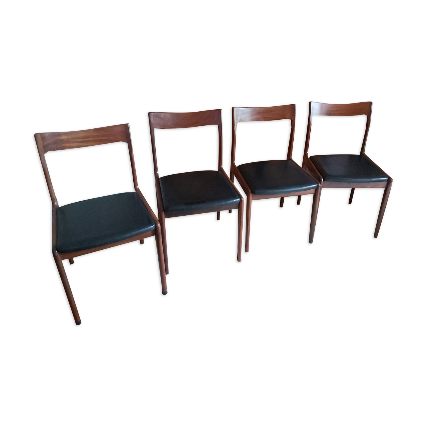 Teckla Scandinavian 4-chair series in vintage teak