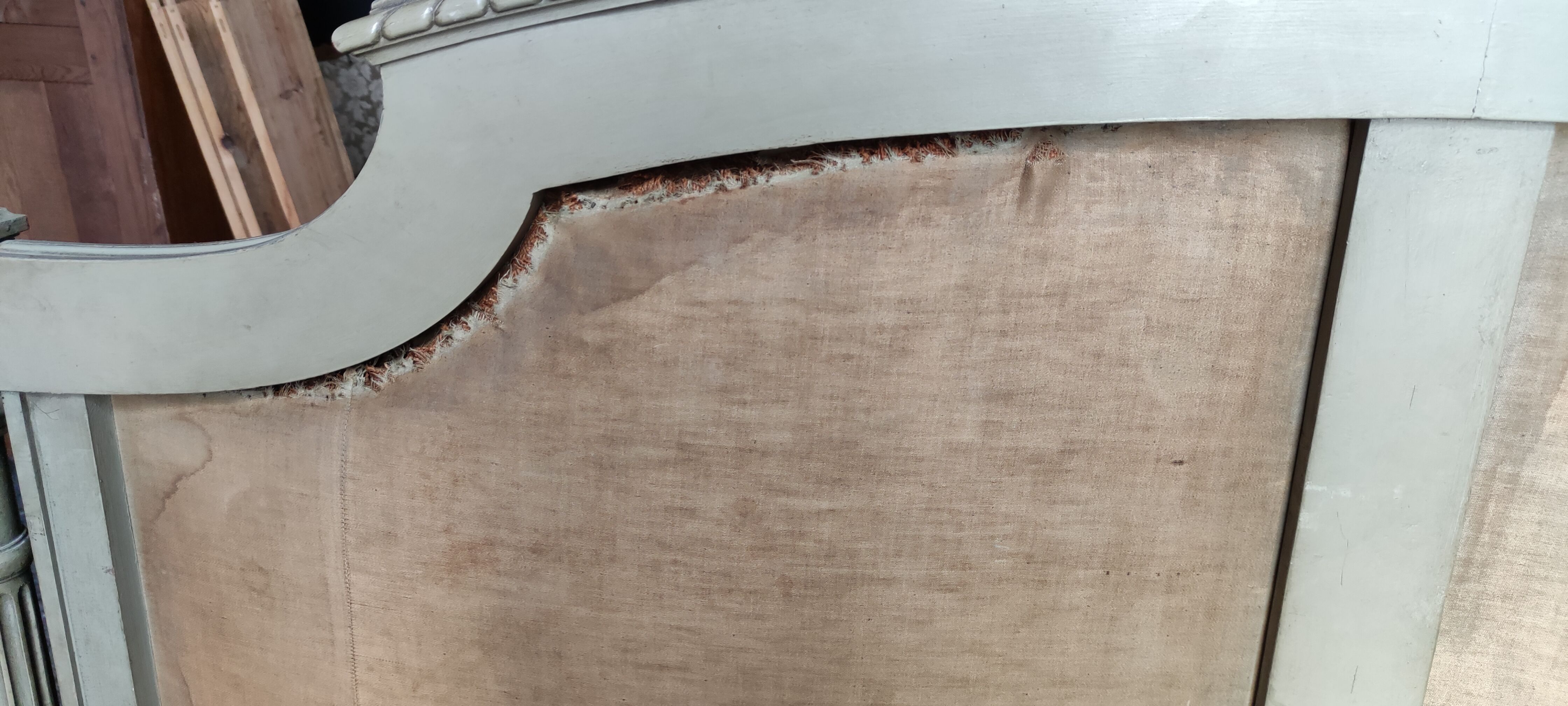 Bed patina style Louis xv, 140x190 cm, year 30