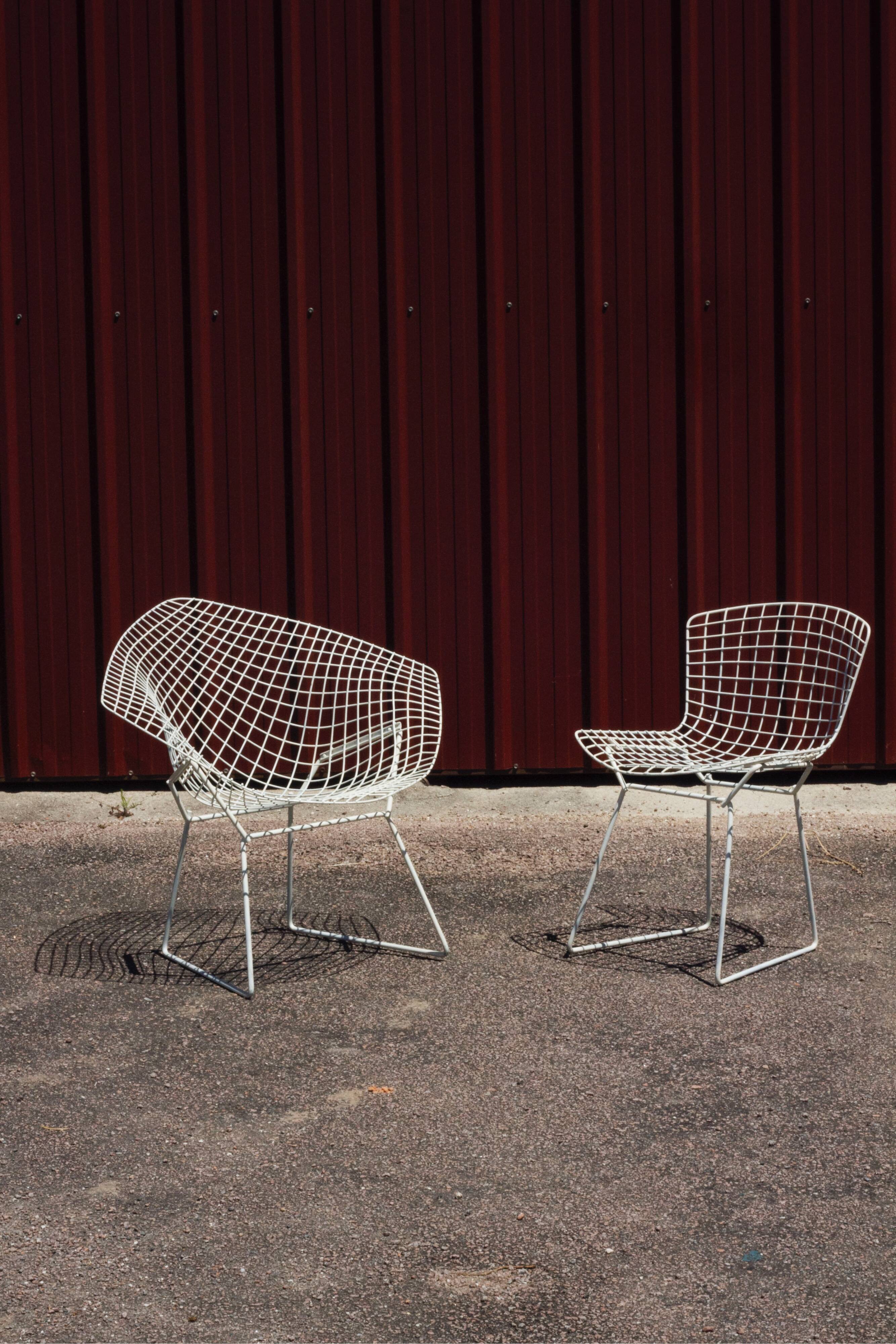 White Wire chair by Harry Bertoia for Knoll