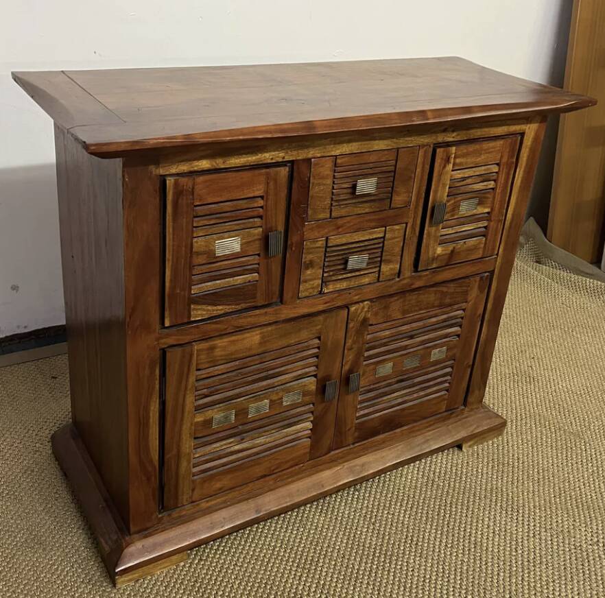 Buffet en bois d'acacia massif 4 portes, 2 tiroirs