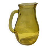 Pichet vintage en verre jaune