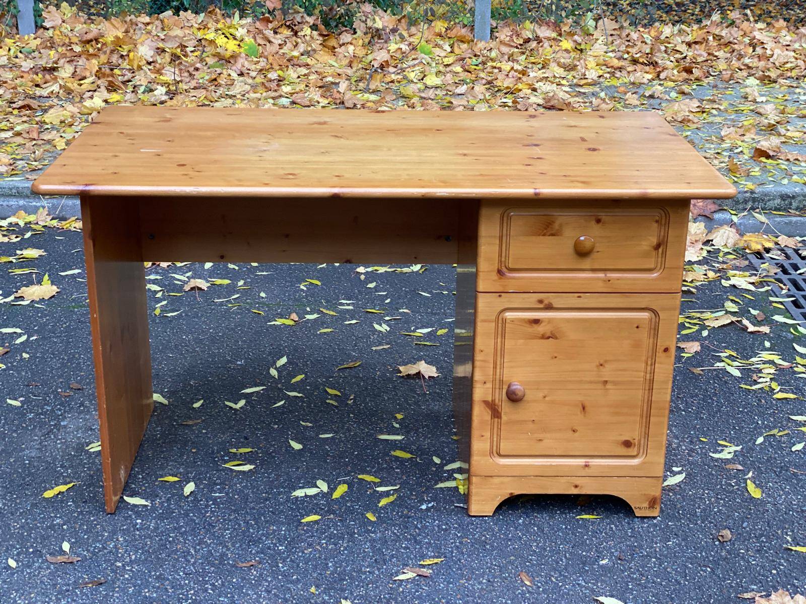 Scandinavian solid wood desk with drawer, 132cm