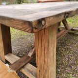 Farm table