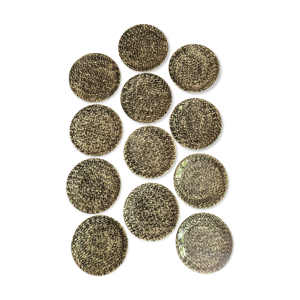 12 assiettes plates moucheté