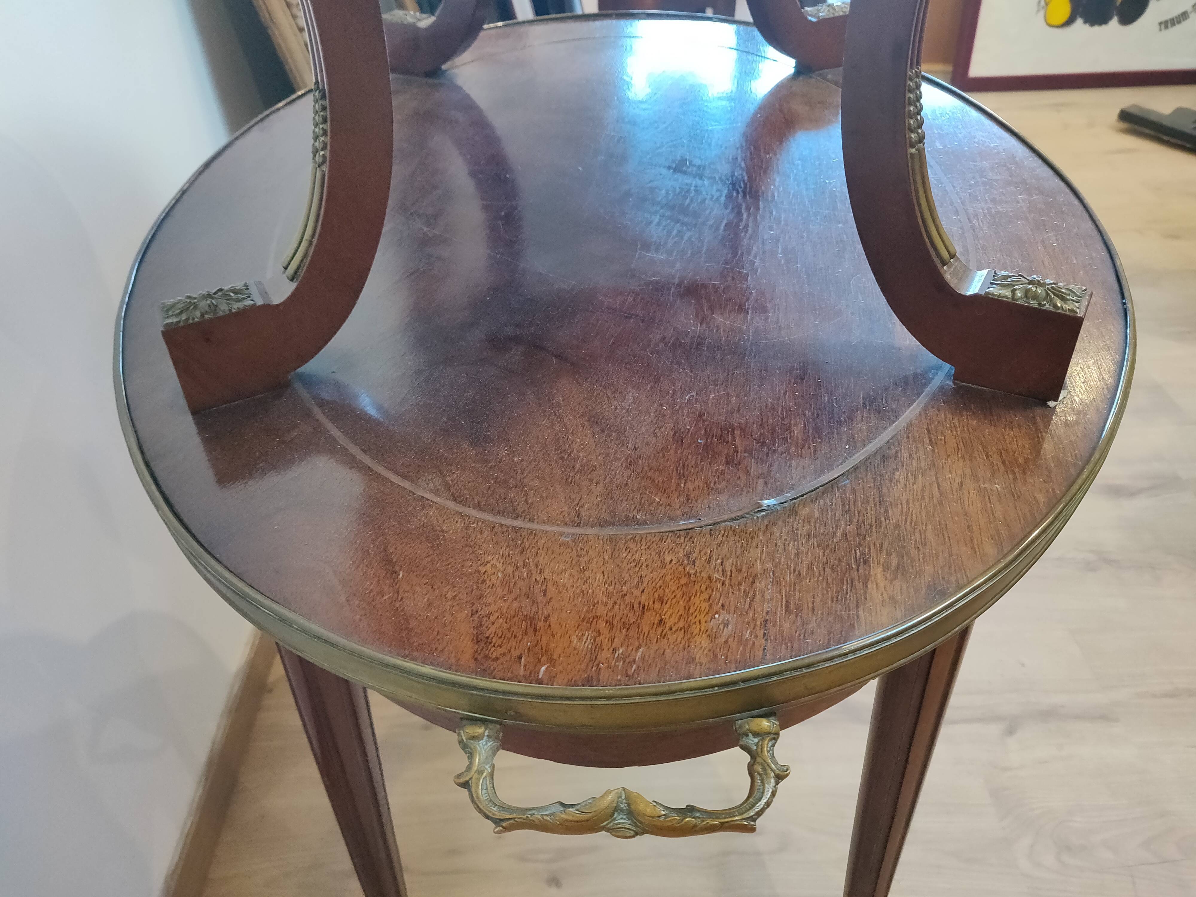 Tea table style louis xvi wood and bronze