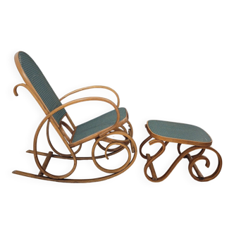 Rocking chair avec repose-pieds