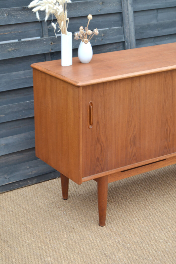 Sideboard by Nils Jonsson model Bjärnum
