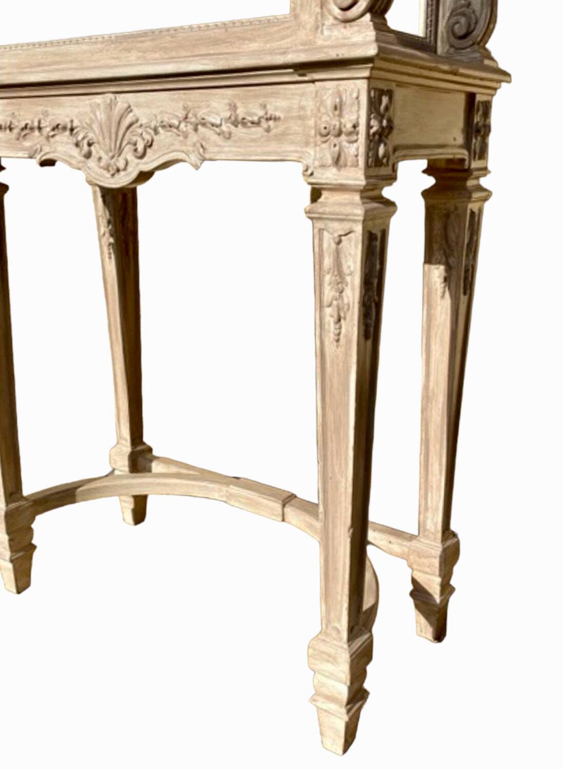 Vitrine laquée style Louis XVI