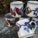 Sandstone cups