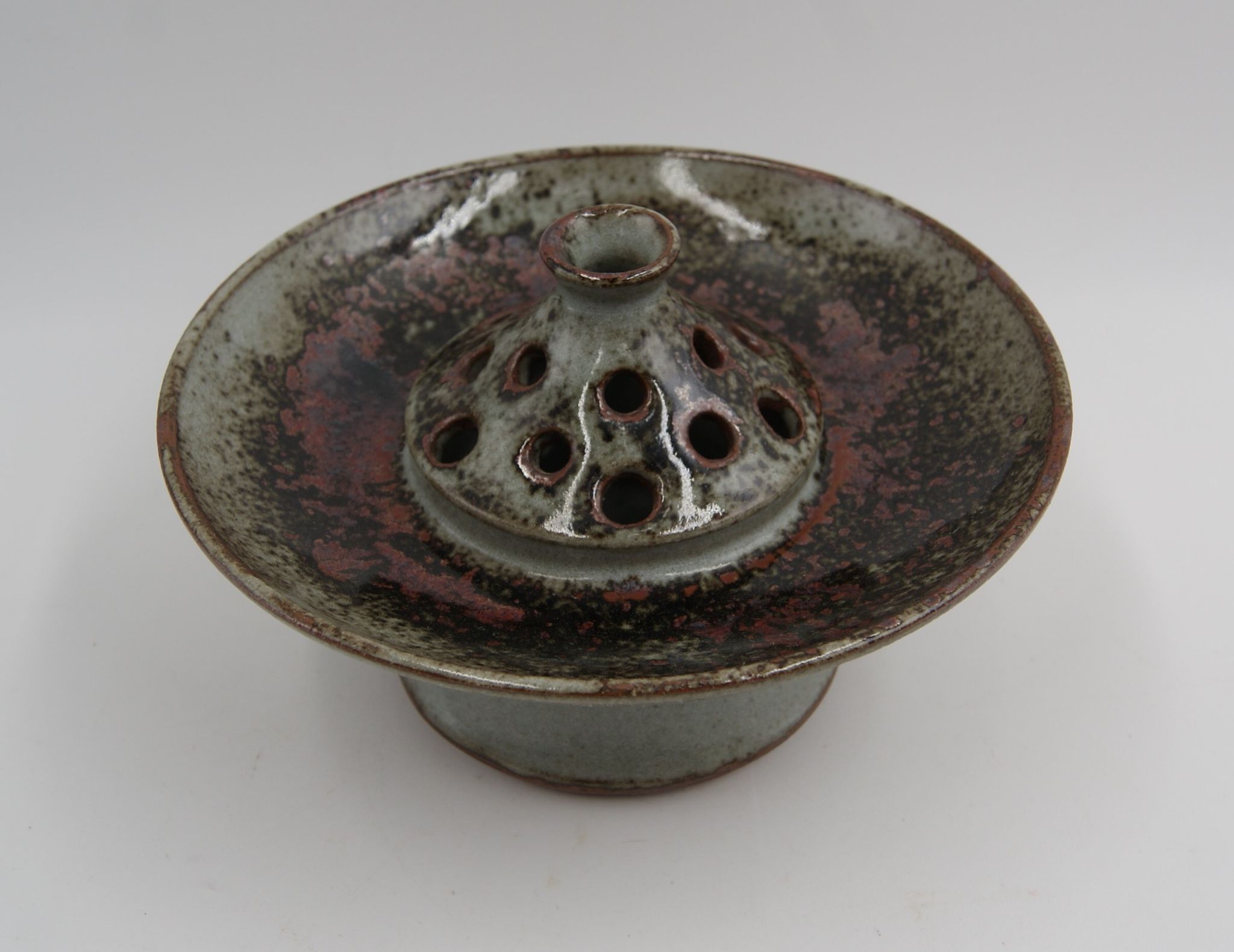 Pique flowers sandstone ATCH vintage