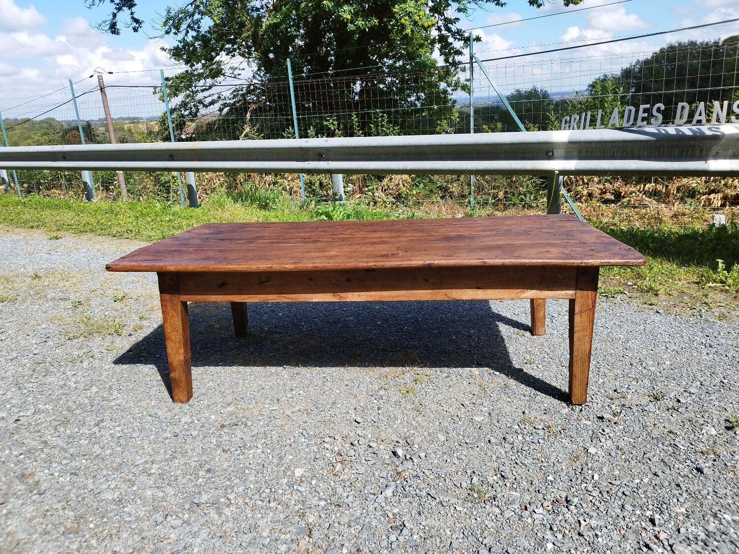 Table basse de ferme rustique
