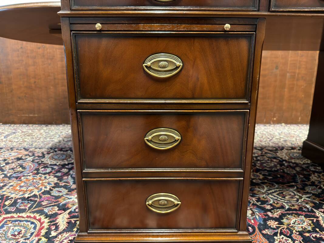 Unique Classic English Desk Set with Conference Table