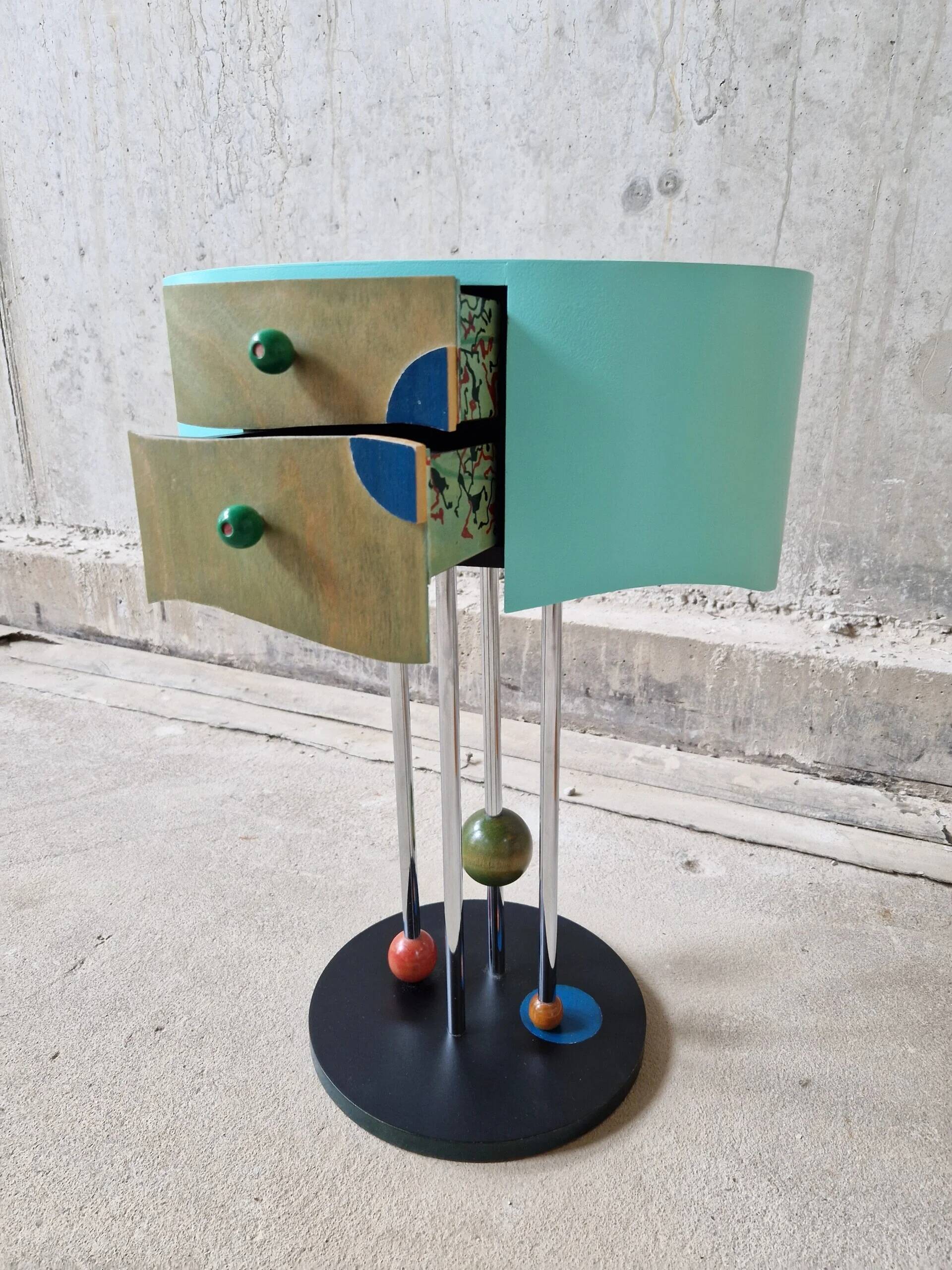 Pair of postmodern Memphis Milano style side tables, 1980s