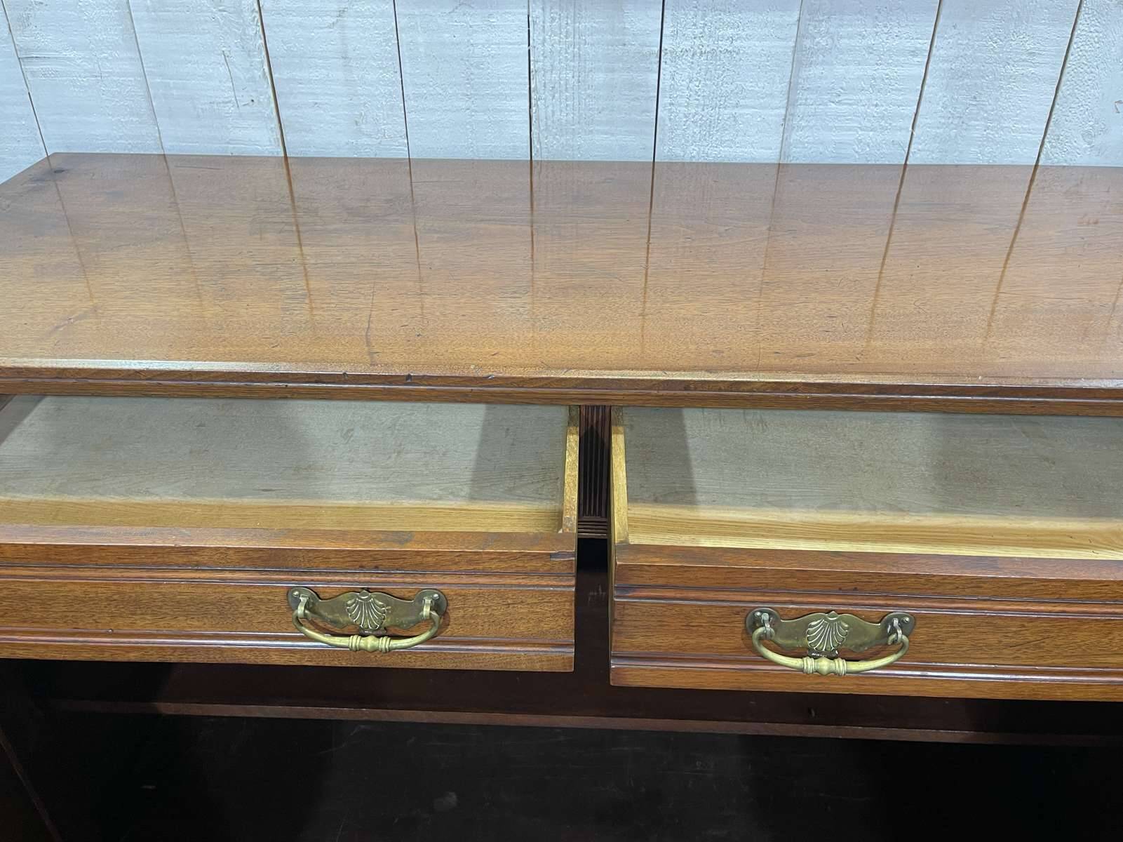 English buffet from the late 19th century in walnut.