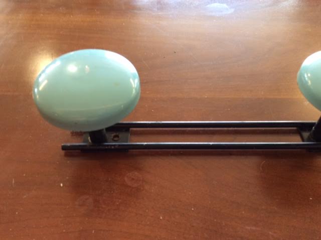 Iron hook with blue tip