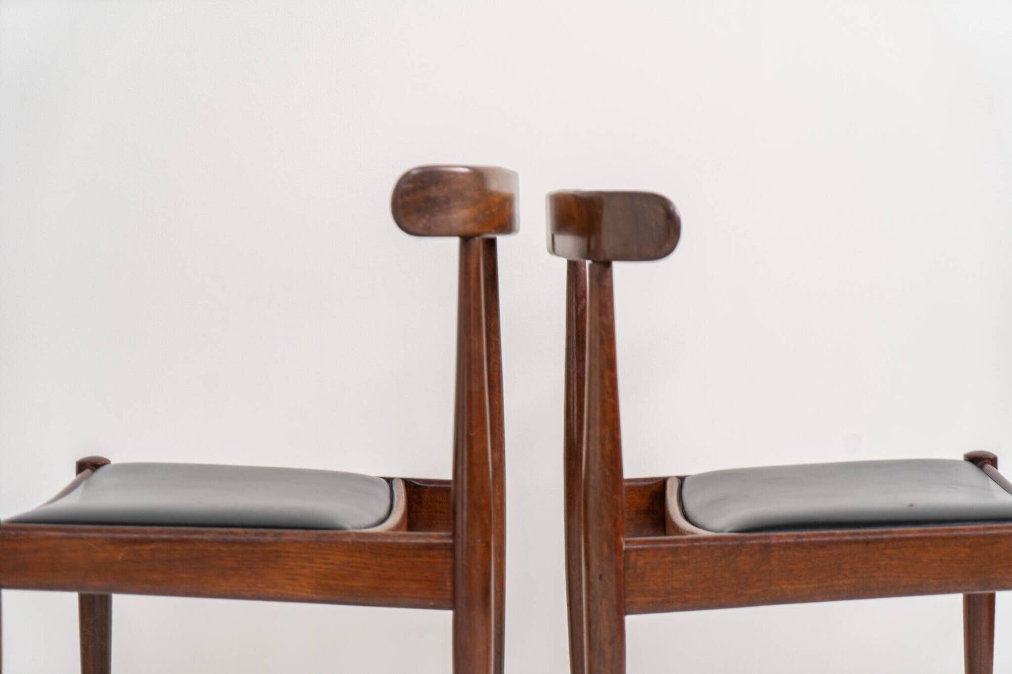 Set of 6 "Model 500" dining chairs by Alfred Hendrickx