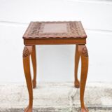 Table guéridon bois sculpté fait à la main, table basse moulurée vintage, table pieds griffe