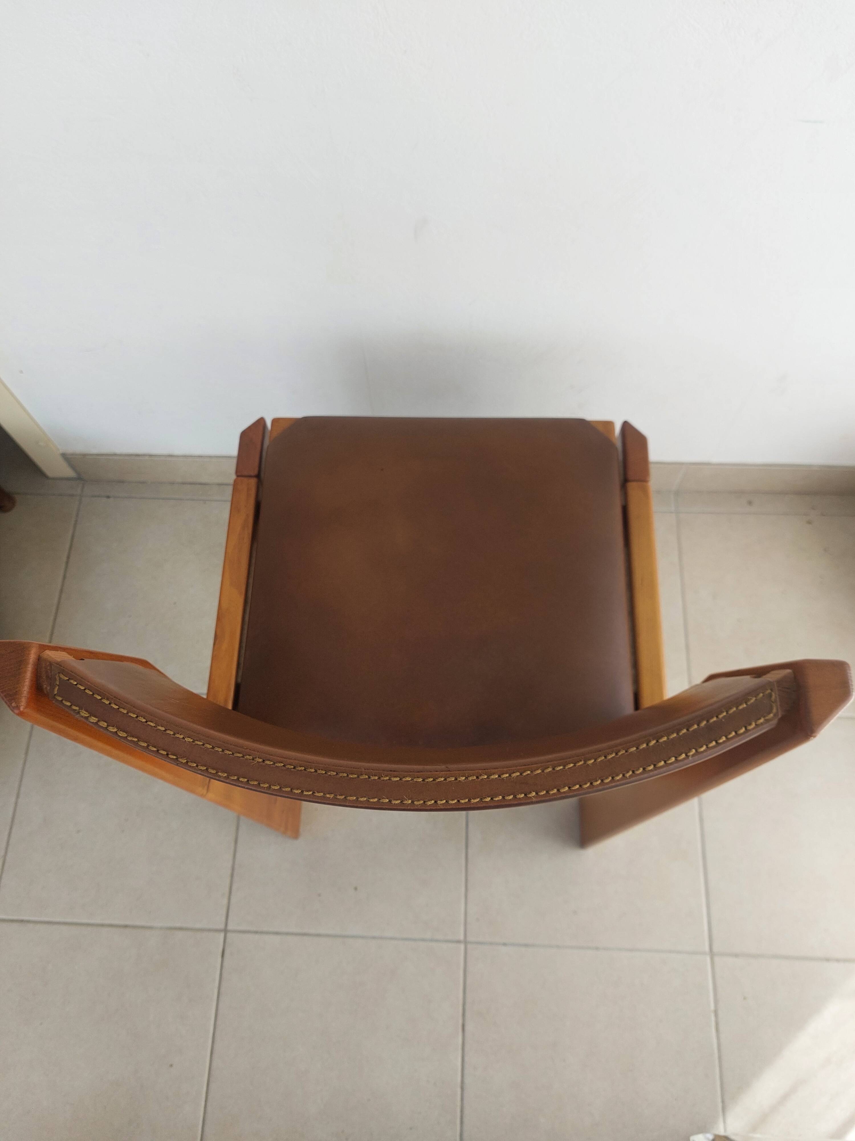 Set of 6 "Gorgoni" chairs in solid elm – Roche Bobois