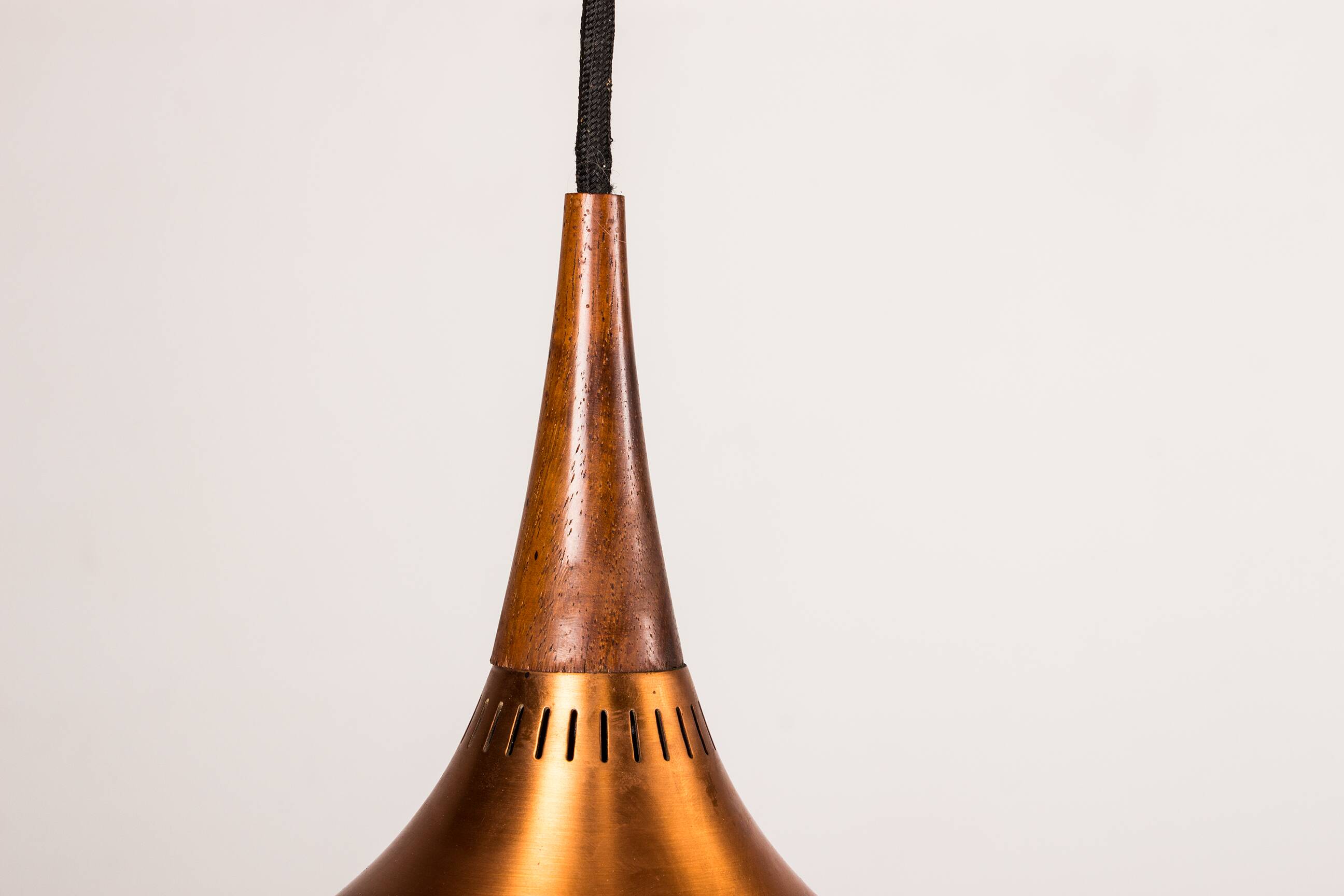 Triple Danish pendant light in metal and Rosewood, Orient model, Jo Hammerborg for Fog & Morup.