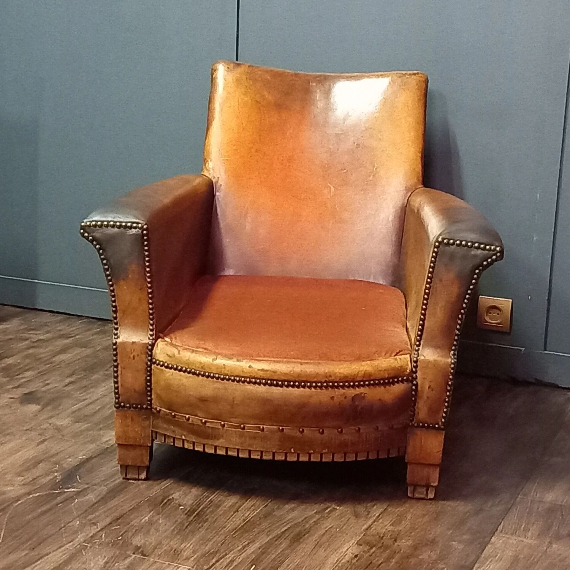 French leather armchair – Art Deco ca. 1915-1920