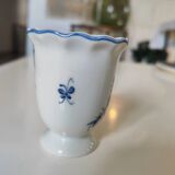 Chantilly porcelain vase