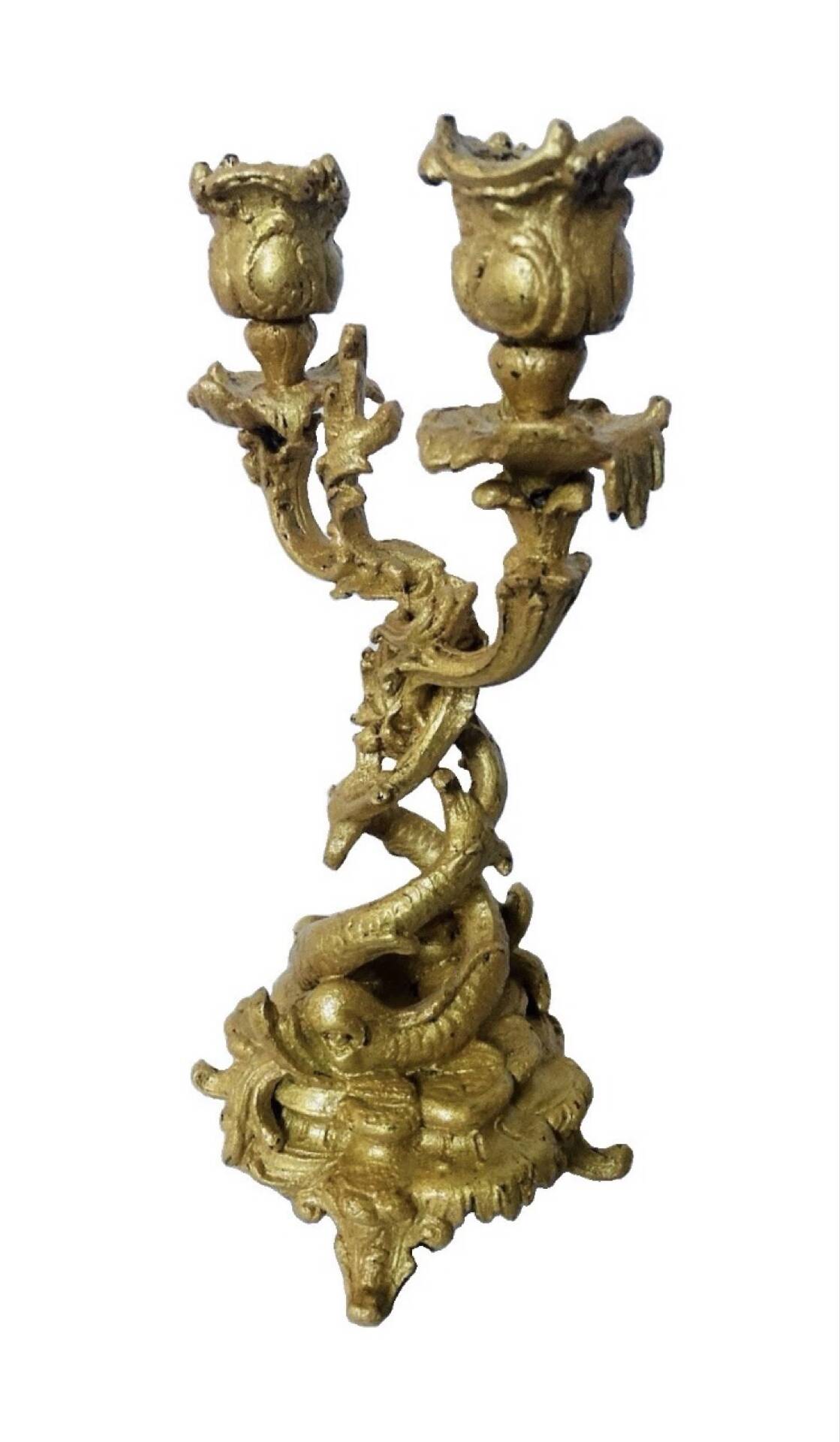Chandelier Louis XV St Louis from the 19th century decorated with dolphins.