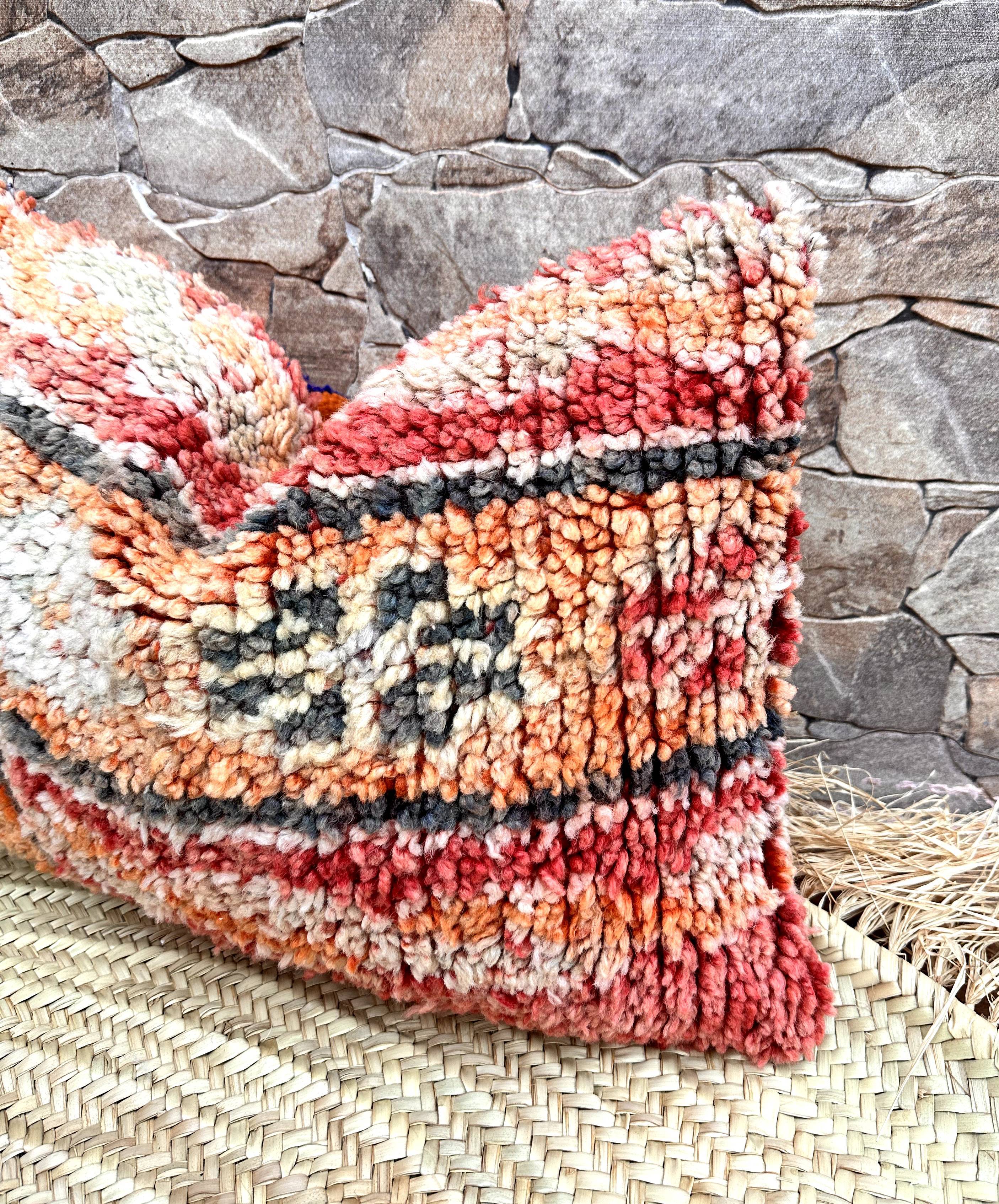 Vintage Moroccan, Berber bujaad pillow, decorative pillow, Berber cushion.