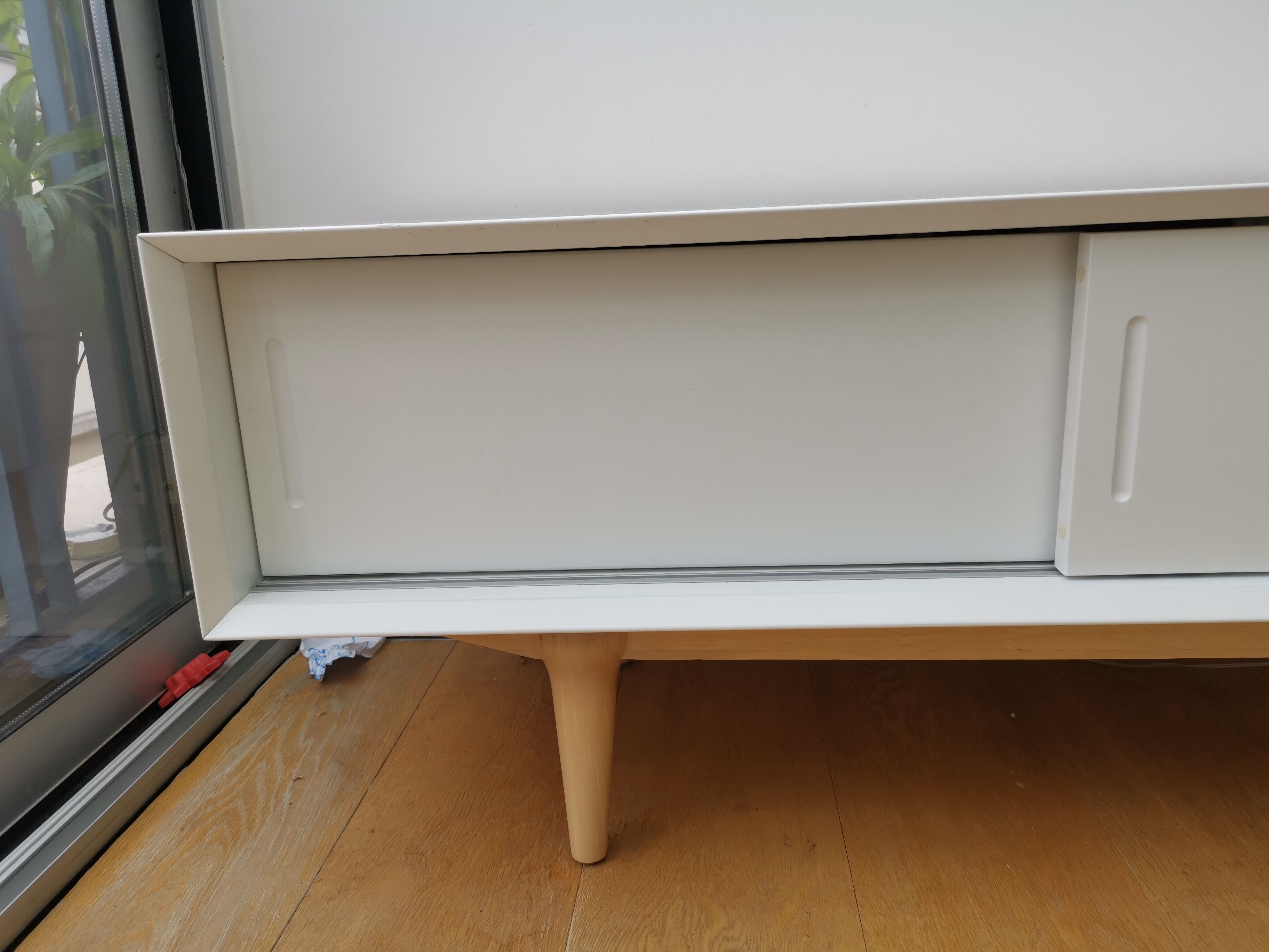 Scandinavian enfilade