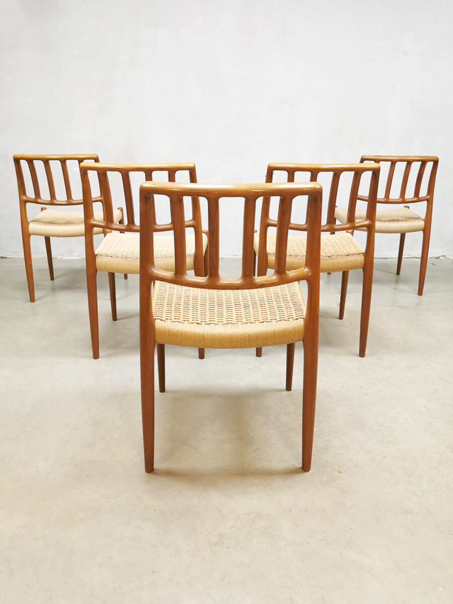 Danish design teak dining chairs Niels O. Møller Model 83