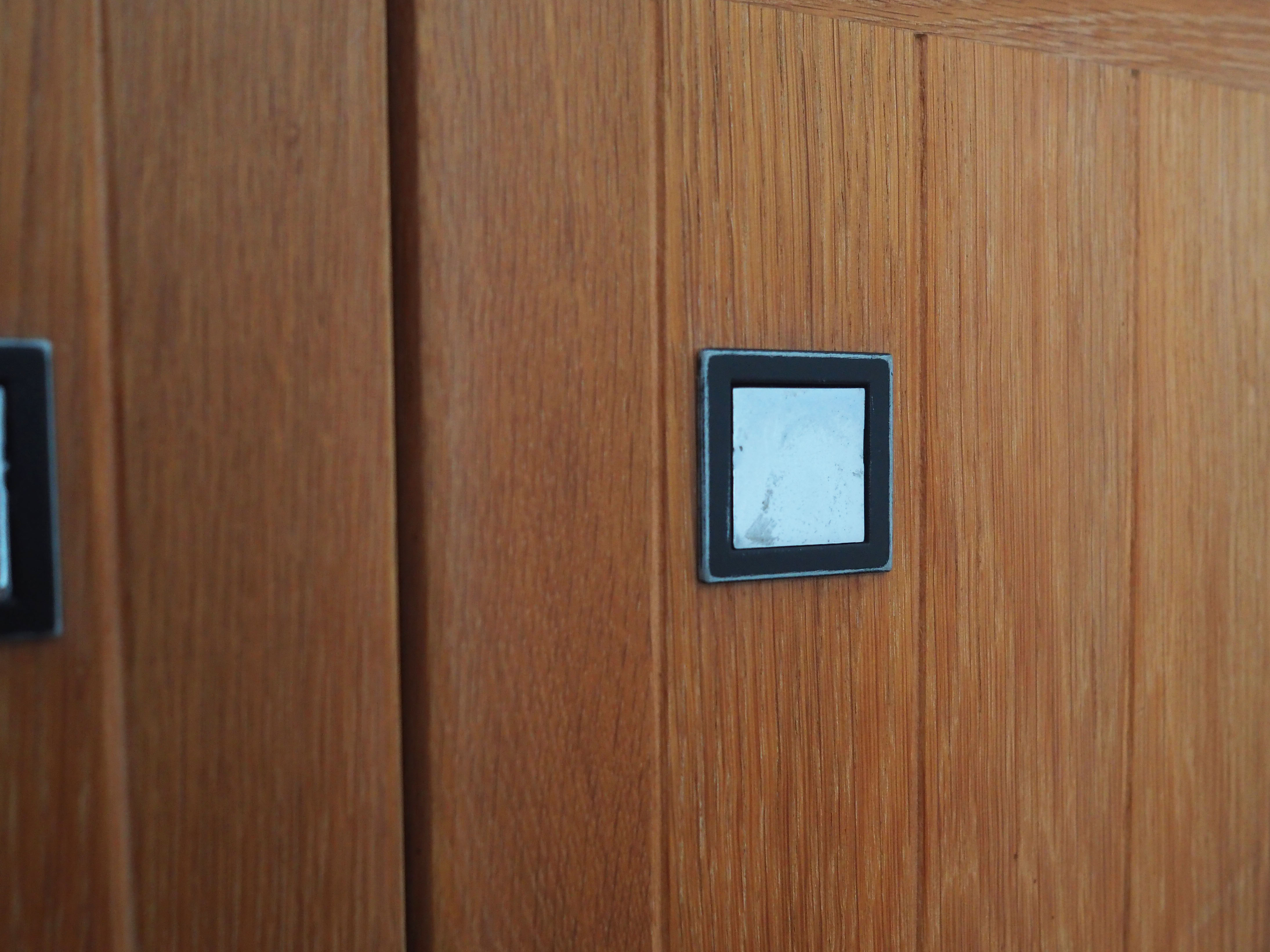 Enfilade en frêne, design danois, années 1970, Danemark