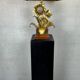Vintage Hollywood Regency 'Sunflower' table lamp – Maison Jansen