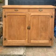 Grand Parisian buffet with billot and butterfly hinges, raw wood, 1930.