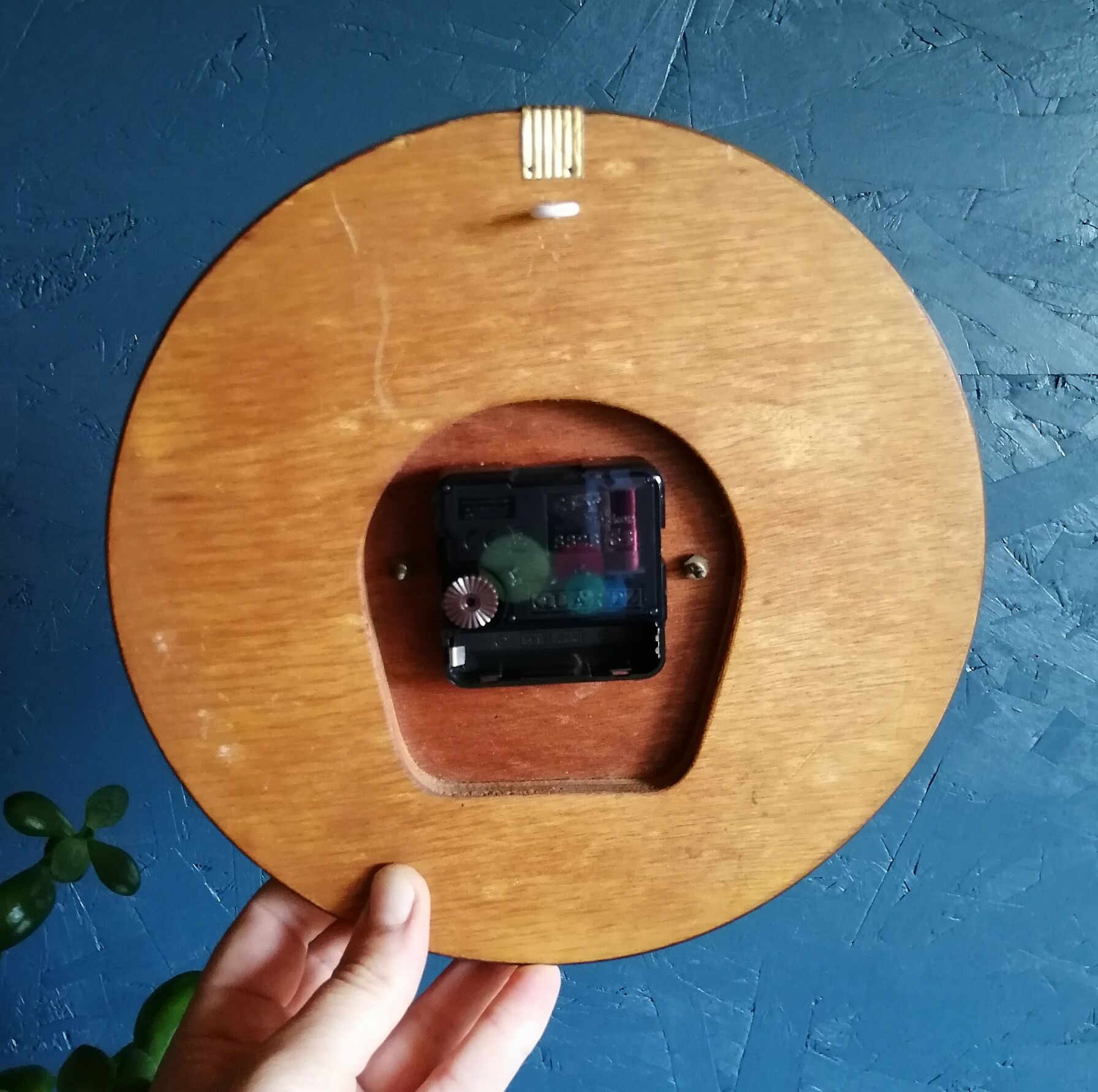 Formica vintage clock round silent wall clock "SMI golden maple"