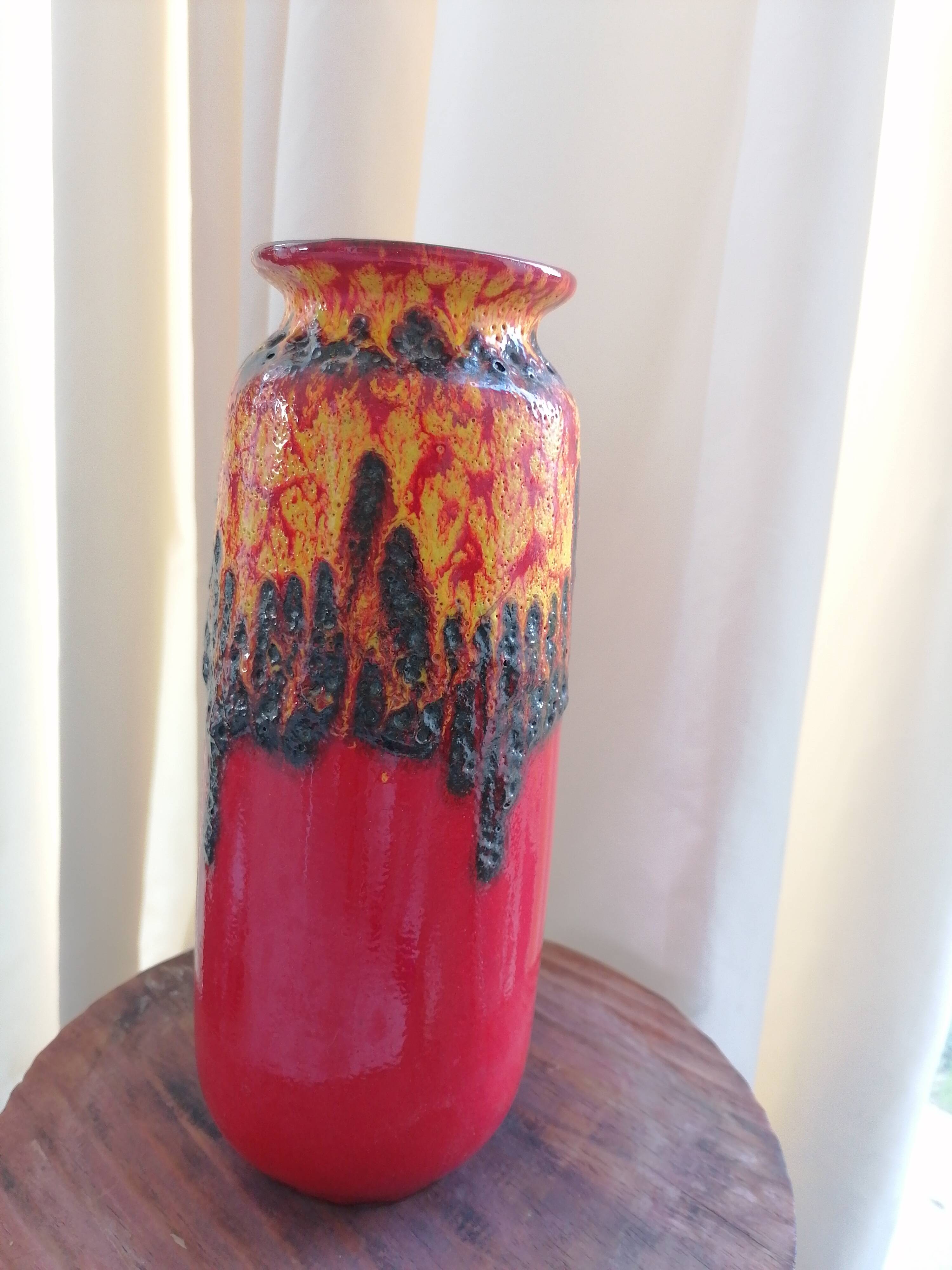 Vase W. Germany rouge