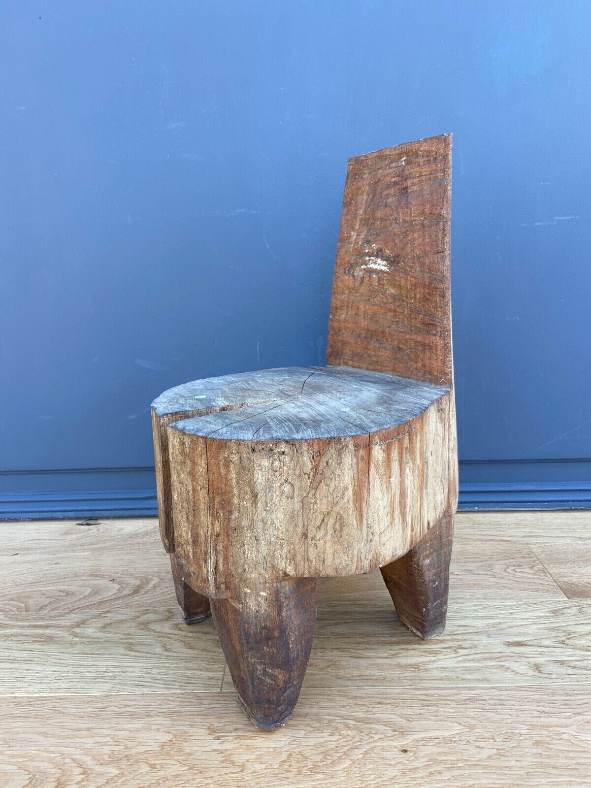 Brutalist africanizing wooden stool carved in the xxth mass