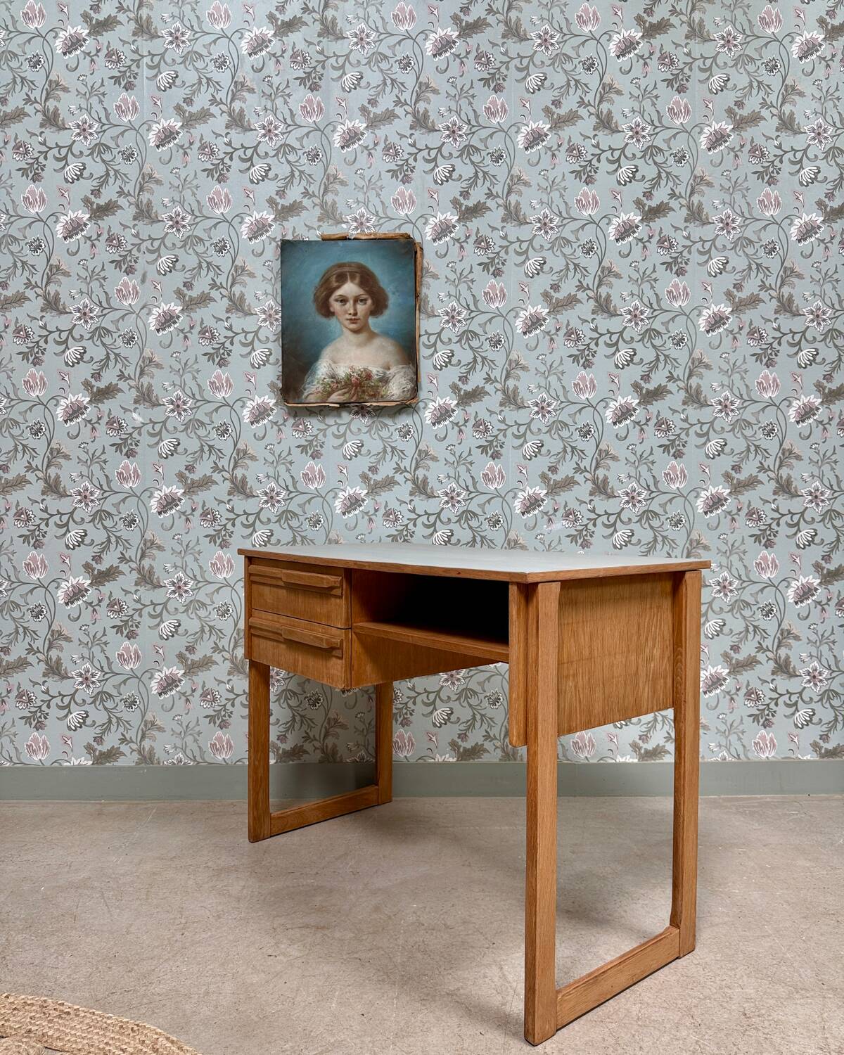 Oak desk from the 70s (renovated)