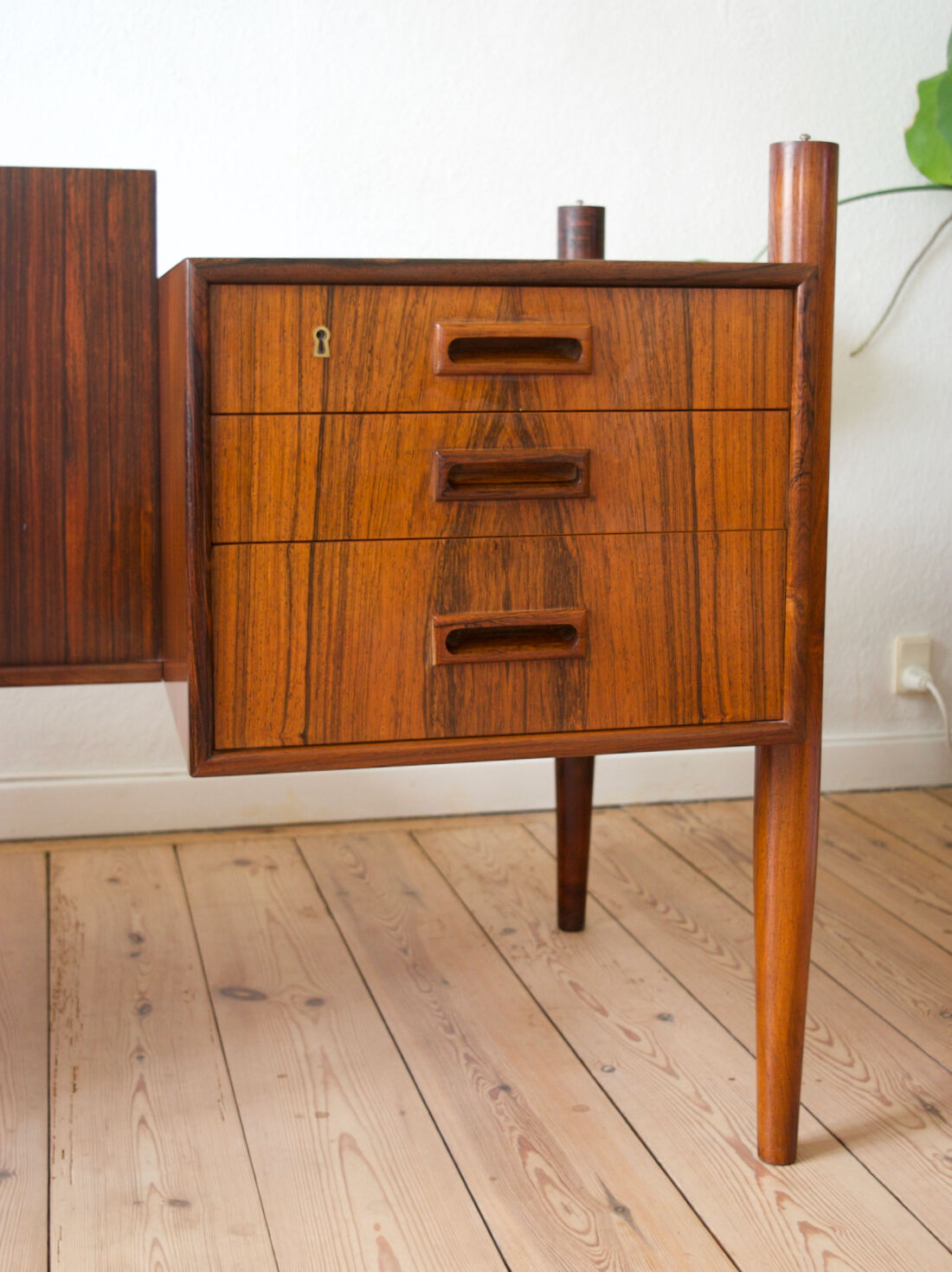 Danish Rosewood Floating Desk by Gunnar Nielsen for Tibergaard, 1960s