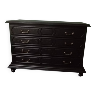 Vintage chest of drawers revamped
