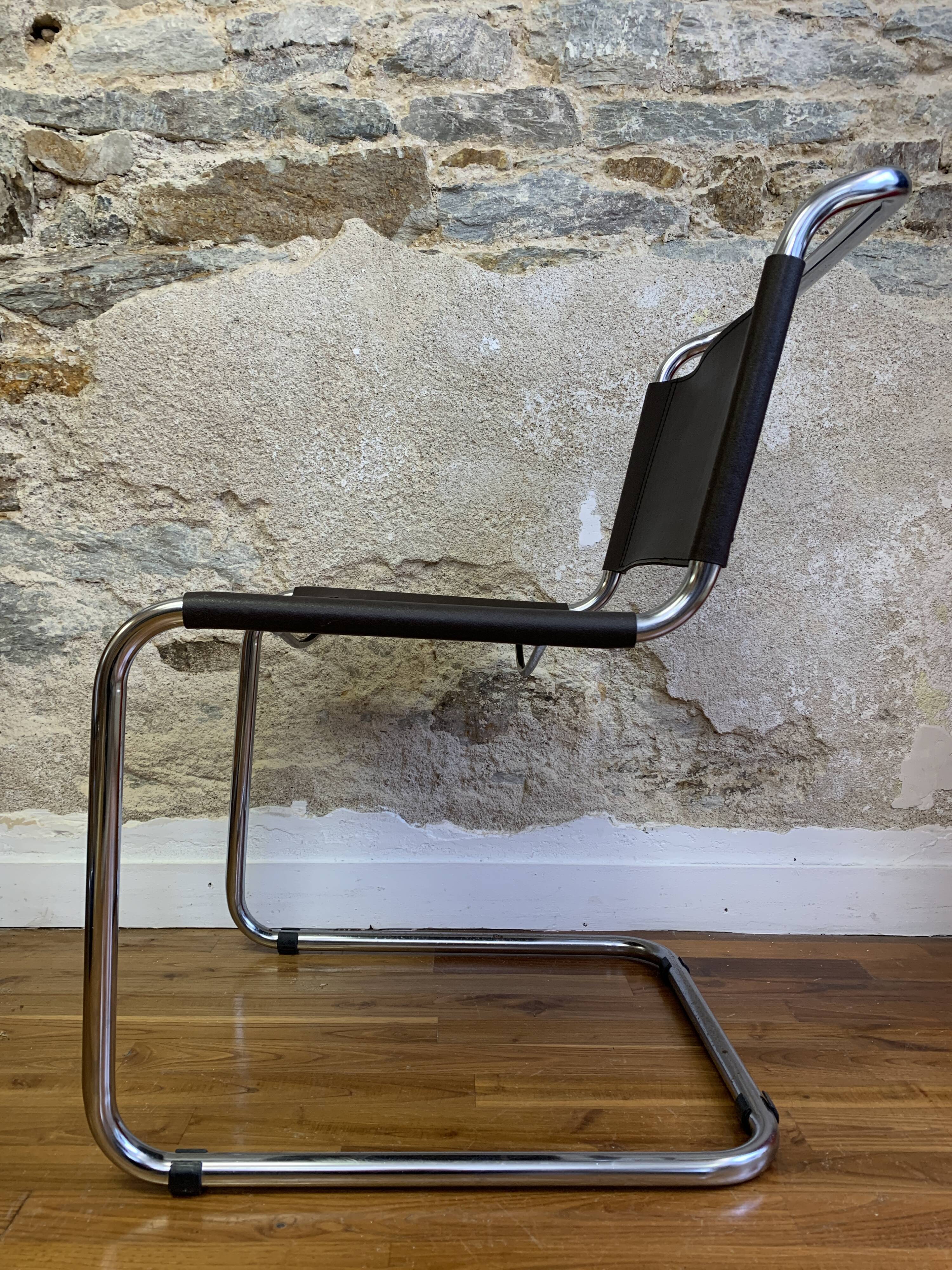 S33 Mart Stam chair