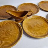 Service à poissons en faïence de gien, 6 assiettes et une saucière, 25 cm