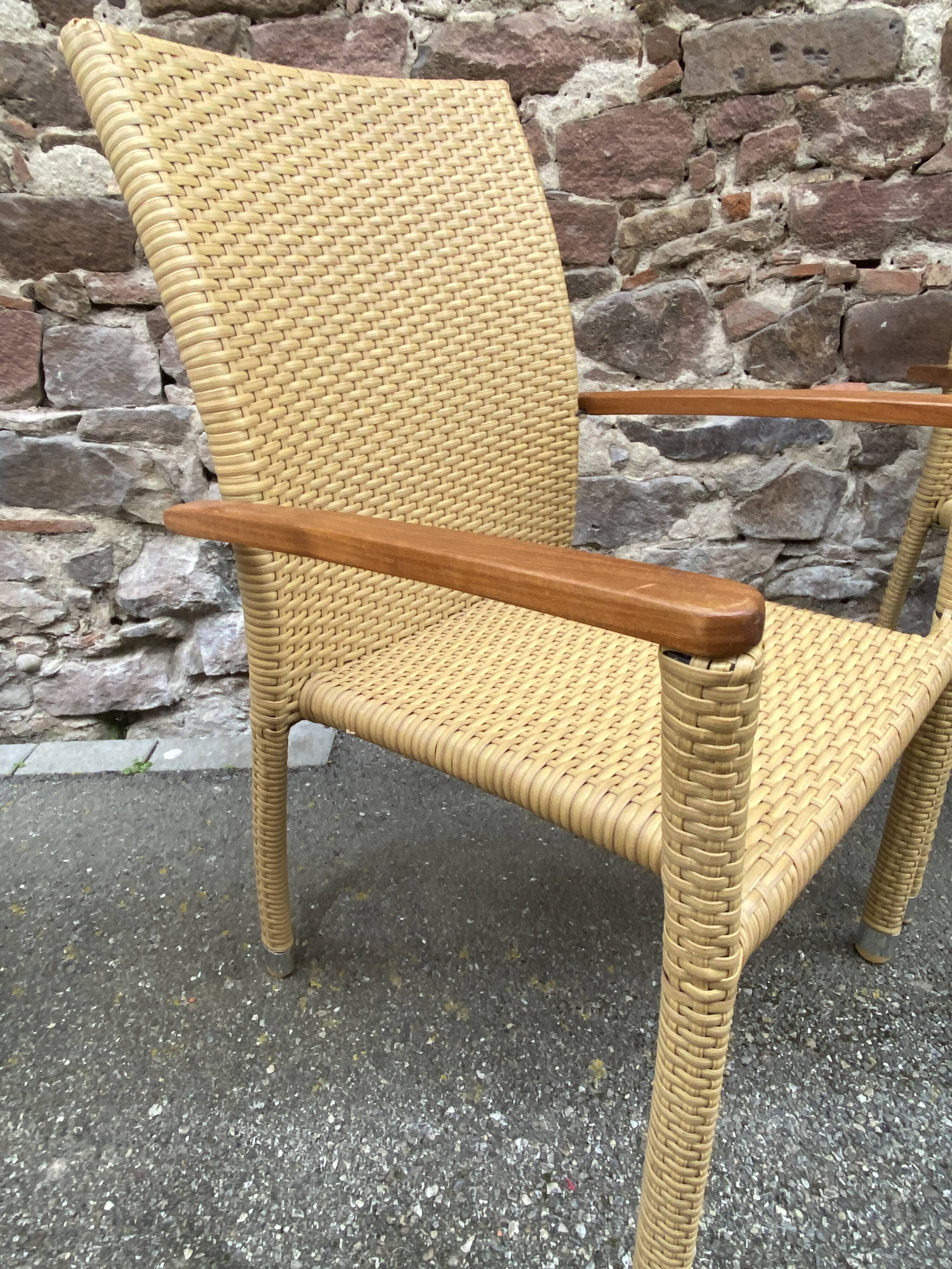 paire de fauteuils style colonial rotin et bois