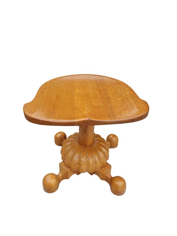 Tabouret rare sur roulettes