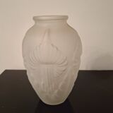 OPAQUE GLASS VASE