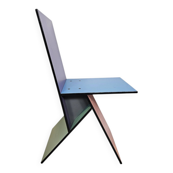 Ikea - Chaise Vilbert - design Verner Panton - style Memphis Milano - 1993