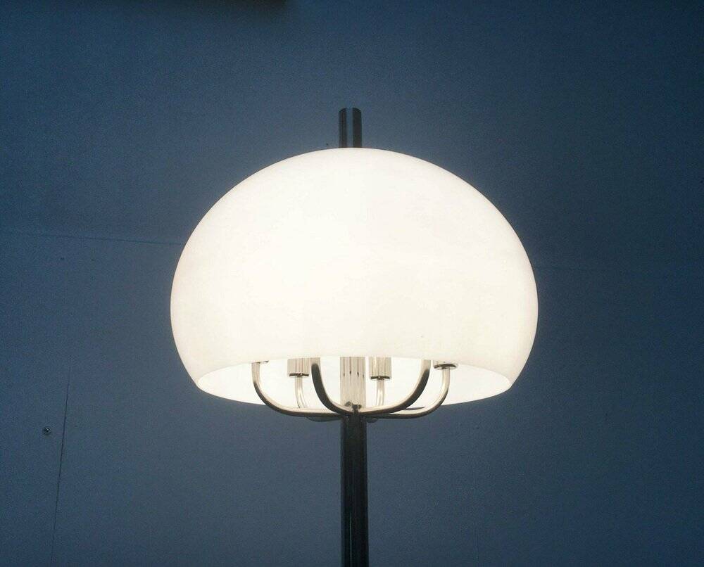 Italian space age floor lamp from the mid-century, 1960s