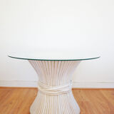 Table low round and white vintage rattan bamboo